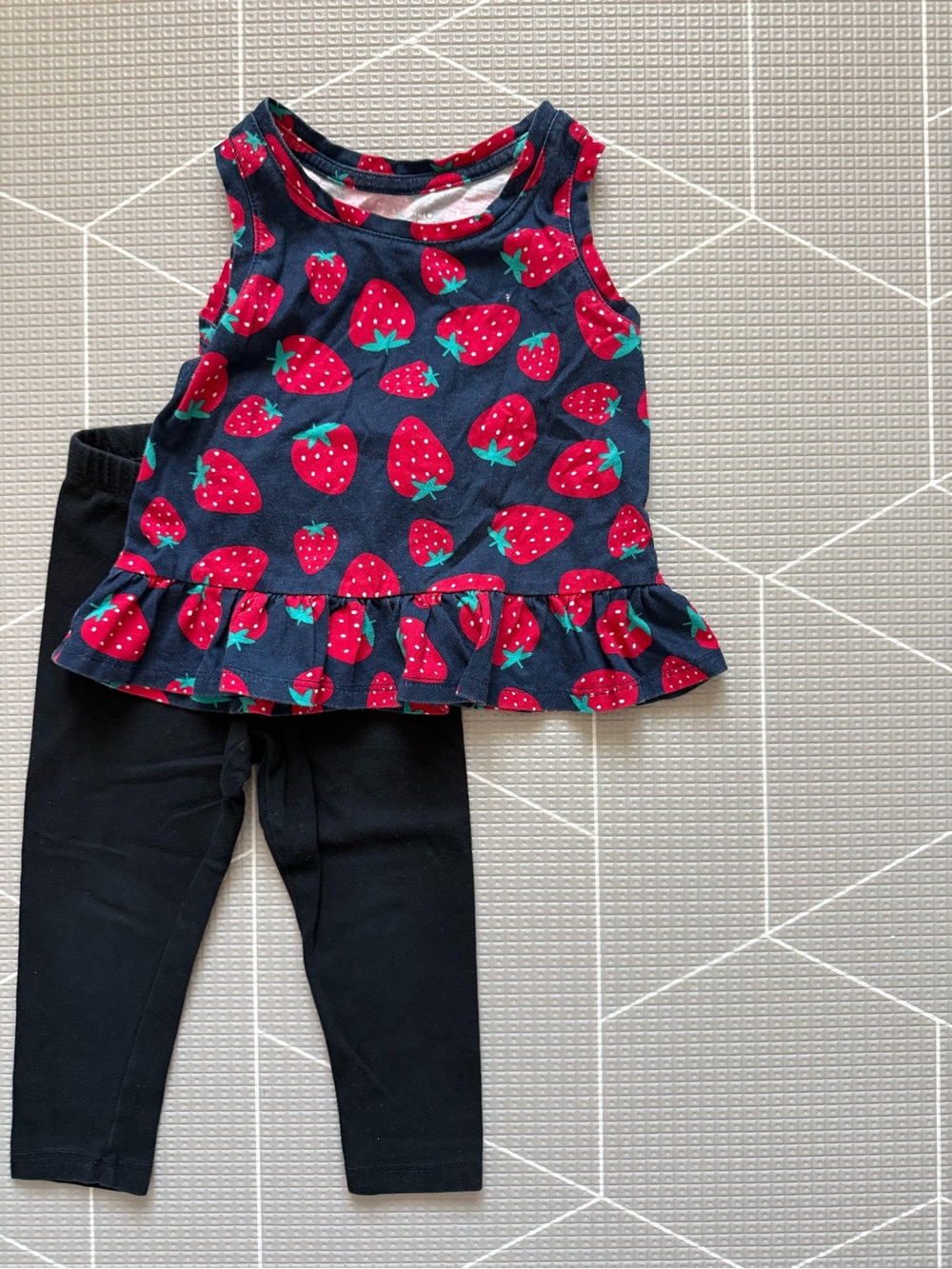 Cat & Jack|Baby girl/toddler Navy Strawberry Peplum Tank & Black Leggings Set•